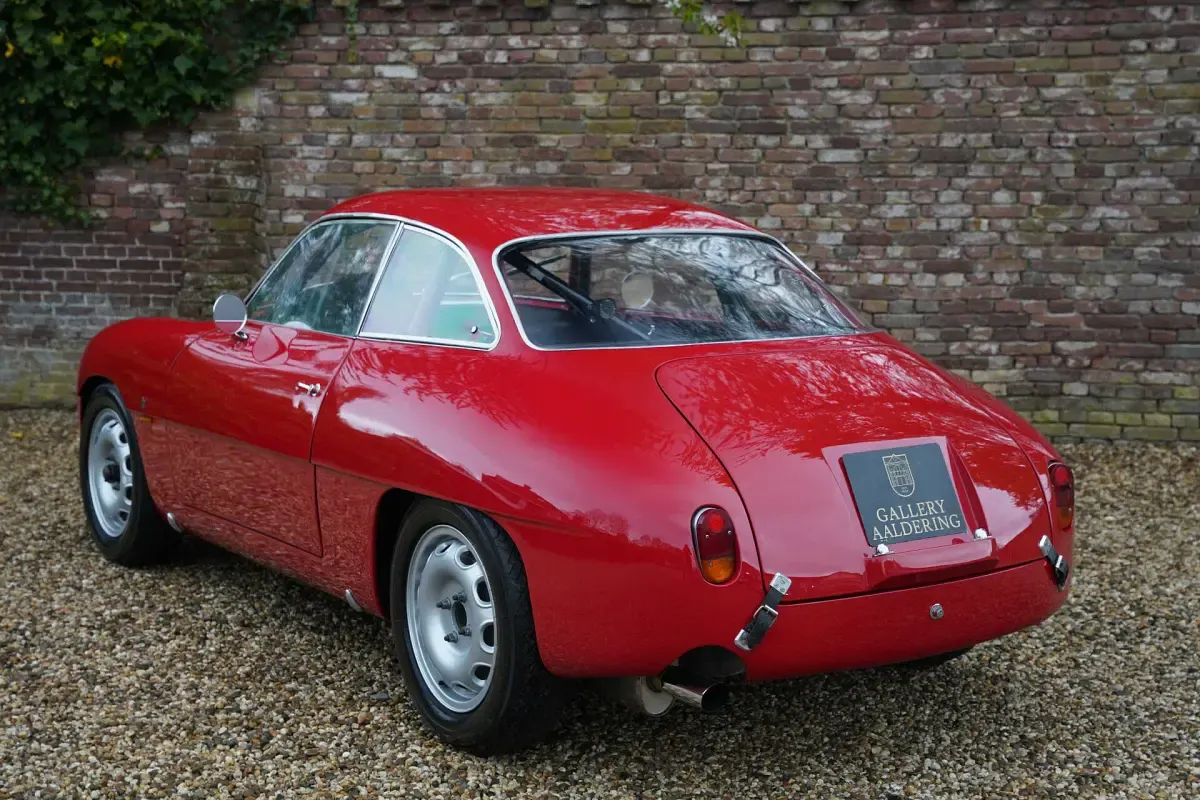 Usata Alfa Romeo Giulietta 100 CV (73 kW) 1961 Rosso Utilitaria