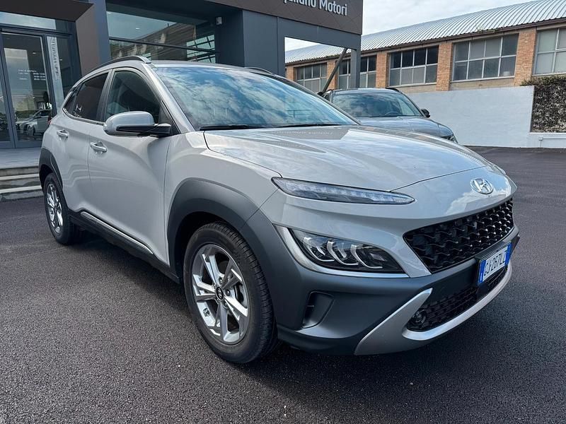 Usata Hyundai Kona 119 CV (87 kW) 2022 Grigio SUV