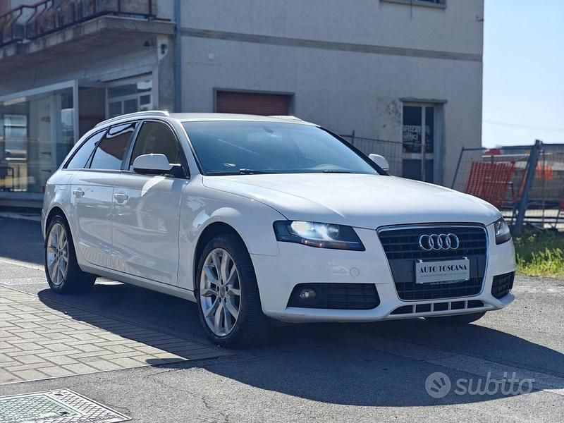 Usata Audi A4 Advanced 120 CV (88 kW) 2011 Bianco Station wagon