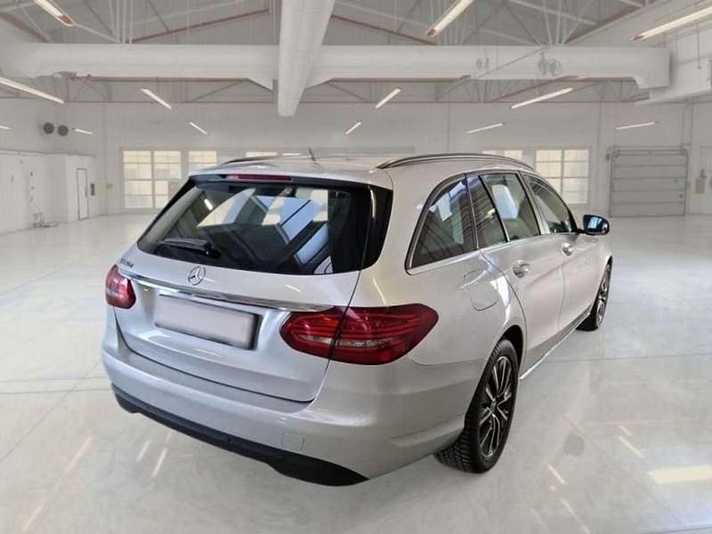 Usata Mercedes C180 122 CV (89 kW) 2019 Argento Station wagon