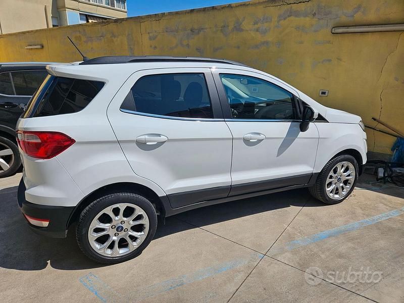 Usata Ford Ecosport Titanium 125 CV (91 kW) 2021 Bianco SUV
