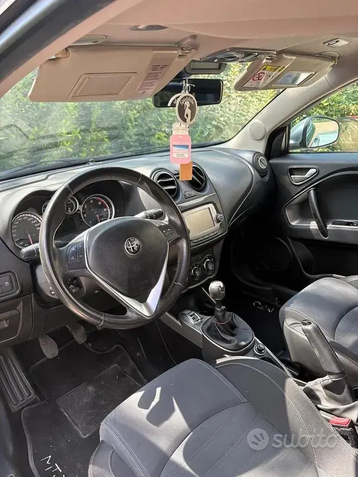 Usata Alfa Romeo MiTo 95 CV (69 kW) 2017 Nero Utilitaria