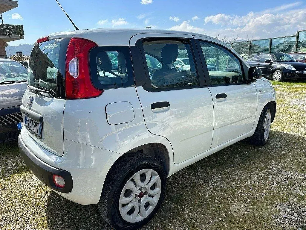 Usata Fiat Panda Pop 85 CV (62 kW) 2015 Bianco Utilitaria