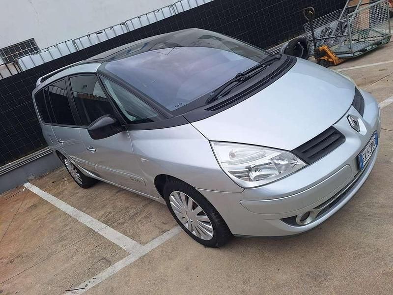 Usata Renault Espace 175 CV (128 kW) 2011 Argento Monovolume
