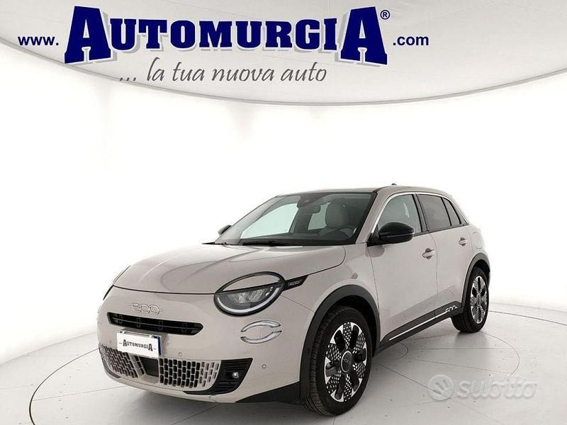 Usata Fiat 600 La Prima 110 CV (80 kW) 2025 Grigio SUV