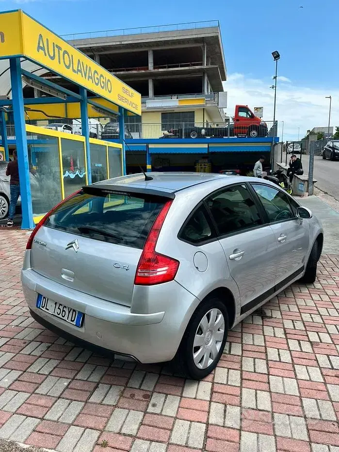 Usata Citroën C4 88 CV (64 kW) 2008 Grigio Berlina