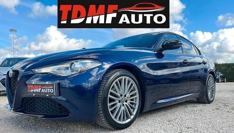 Usata Alfa Romeo Giulia Super 150 CV (110 kW) 2017 Blu Berlina