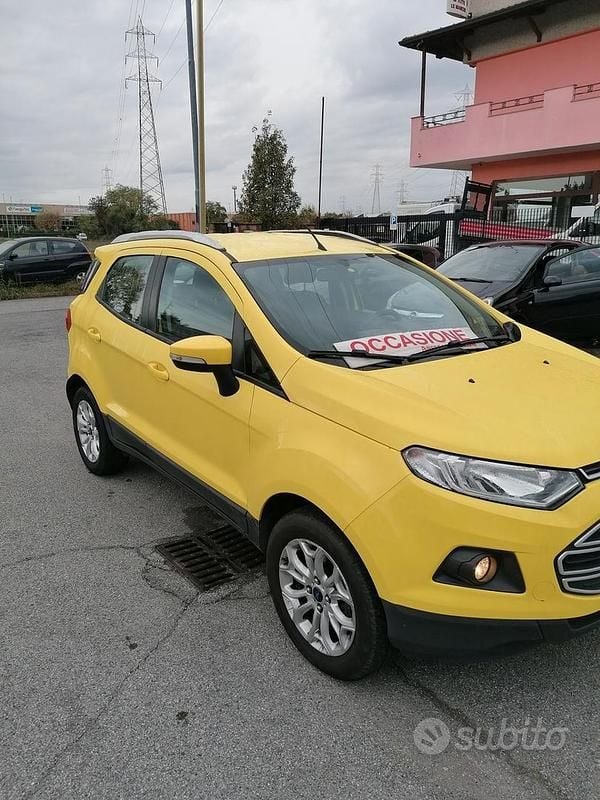 Usata Ford Ecosport 111 CV (81 kW) 2017 Giallo SUV