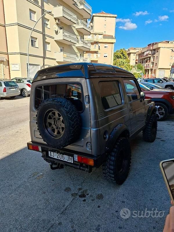 Usata Suzuki Samurai 1984 Grigio SUV