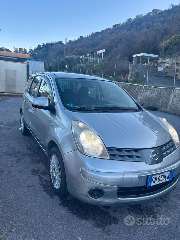 Usata Nissan Note 86 CV (63 kW) 2006 Grigio Monovolume