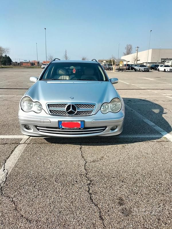 Usata Mercedes C200 2006 Grigio Station wagon