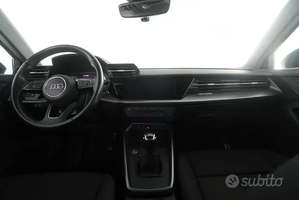 Usata Audi A3 116 CV (85 kW) 2021 Blu navarra Berlina
