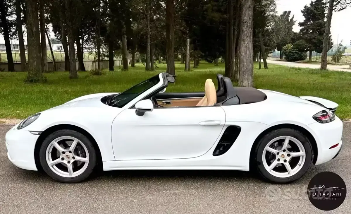 Usata Porsche 718 Boxster 300 CV (220 kW) 2022 Bianco Cabrio