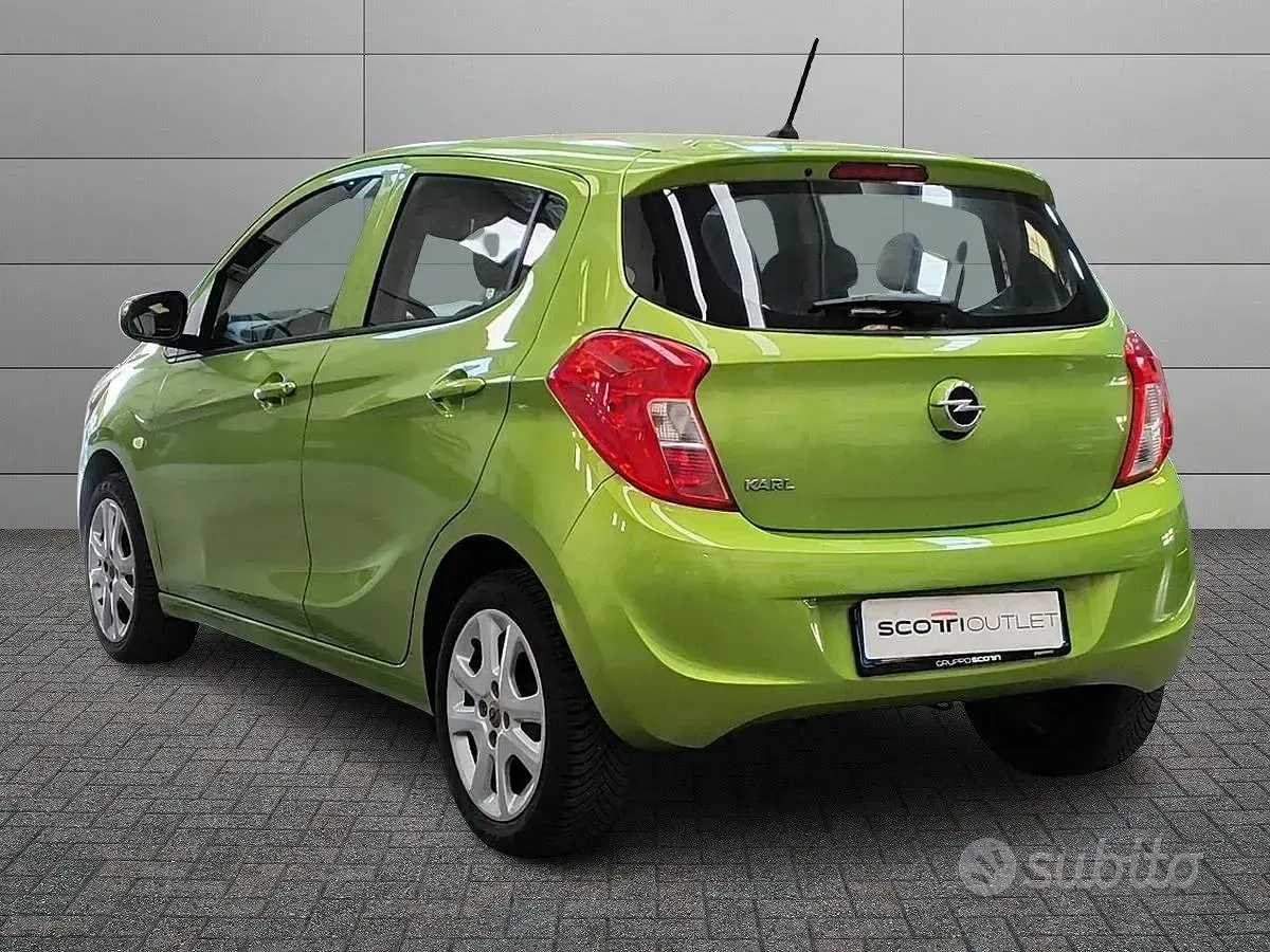 Usata Opel Karl Cosmo 75 CV (55 kW) 2015 Verde Utilitaria