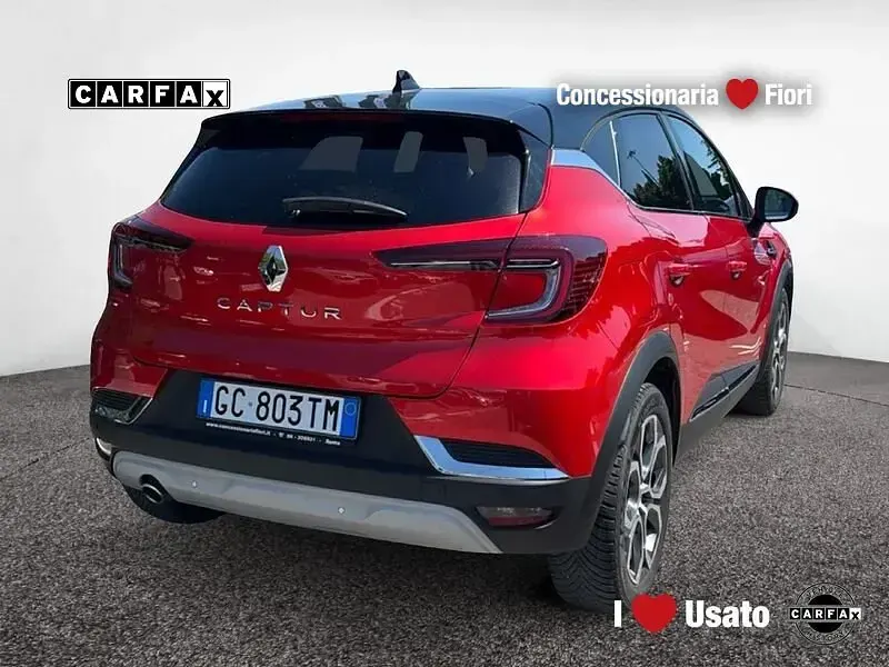 Usata Renault Captur Intens 101 CV (74 kW) 2020 Rosso SUV