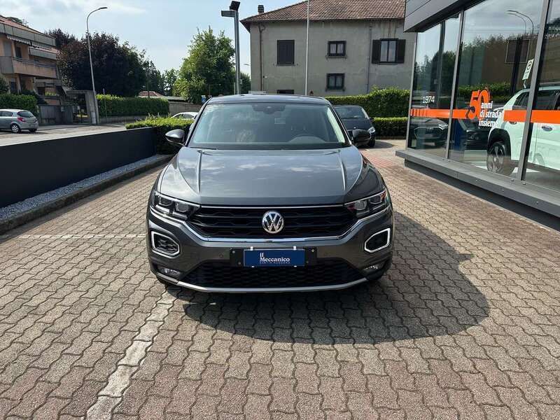 Usata VW T-Roc Style 116 CV (85 kW) 2018 Grigio SUV