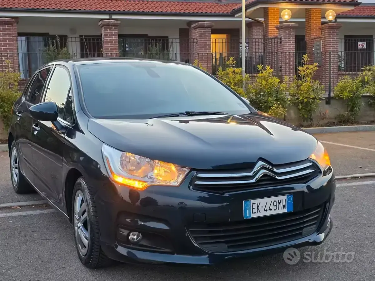 Usata Citroën C4 92 CV (67 kW) 2012 Verde Berlina