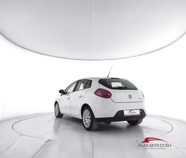 Usata Fiat Bravo Dynamic 90 CV (66 kW) 2009 Bianco Utilitaria