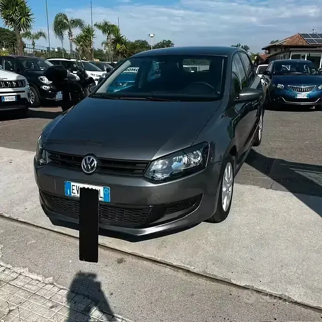 Usata VW Polo Trendline 60 CV (44 kW) 2014 Grigio Berlina