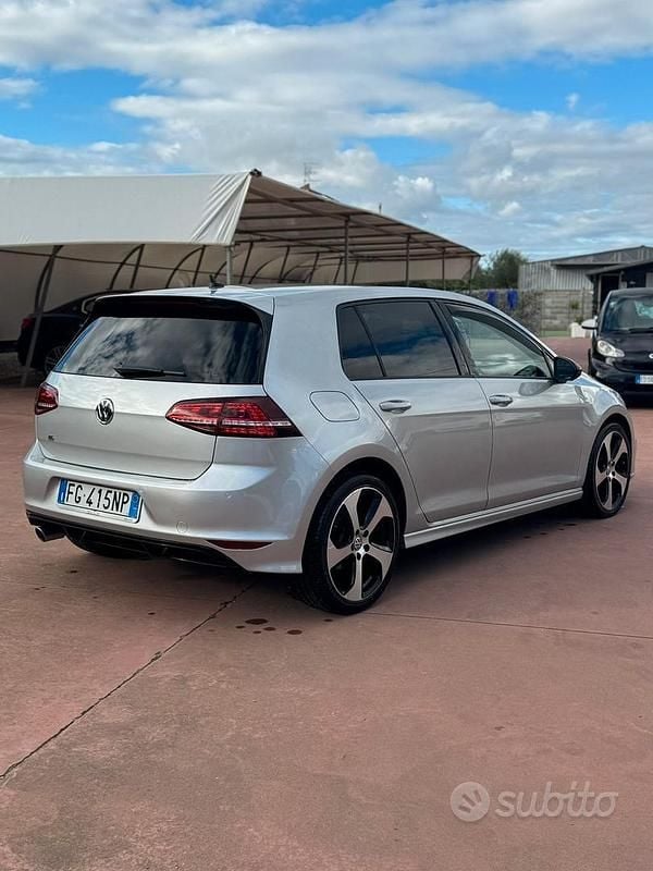 Usata VW Golf VII R 110 CV (80 kW) 2017 Grigio Berlina
