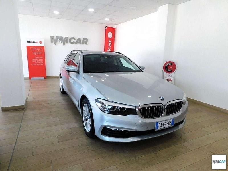 Grigio Usata 2020 BMW 520 Station wagon | 24.800 € (Ottimo prezzo) - Immagine 1/4
