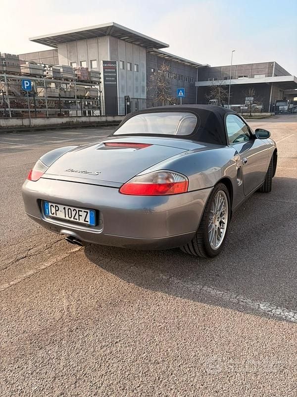 Usata Porsche Boxster S 252 CV (185 kW) 2001 Grigio Cabrio