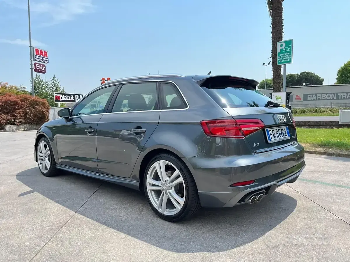 Usata Audi A3 150 CV (110 kW) 2016 Grigio Berlina