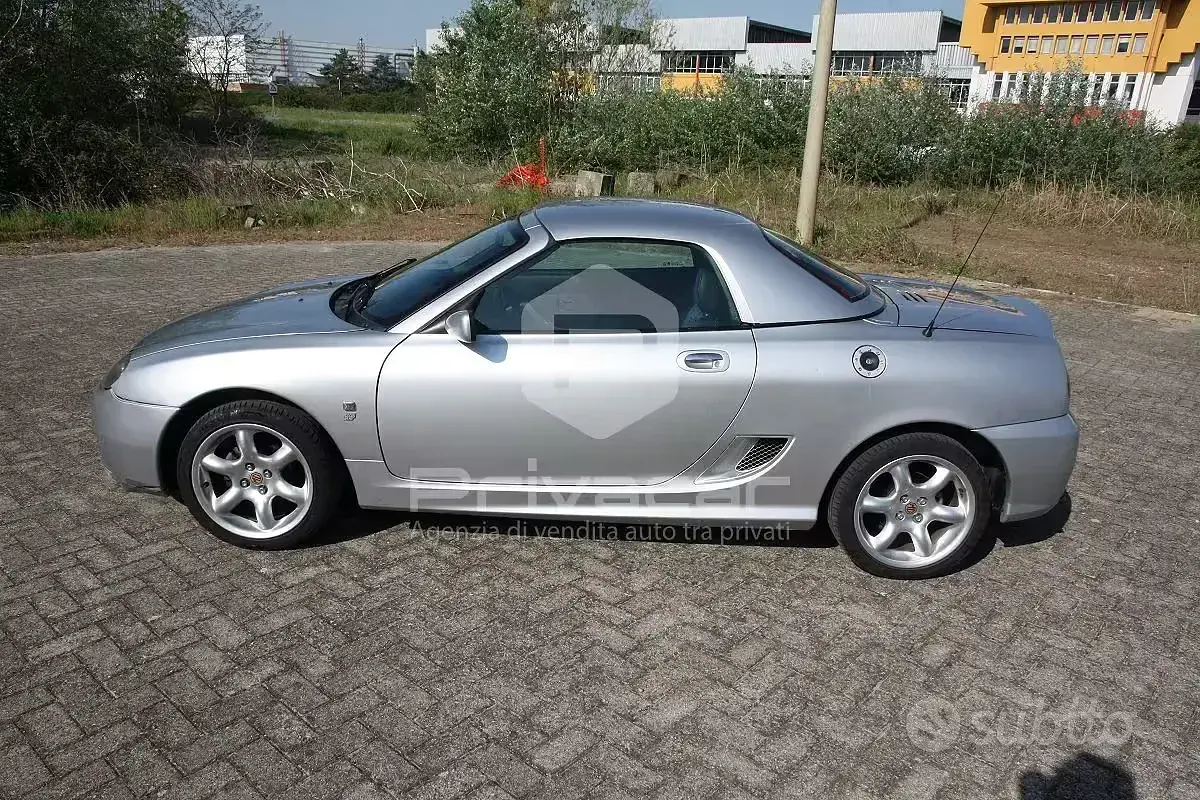 Usata MG TF 116 CV (85 kW) 2003 Grigio Cabrio