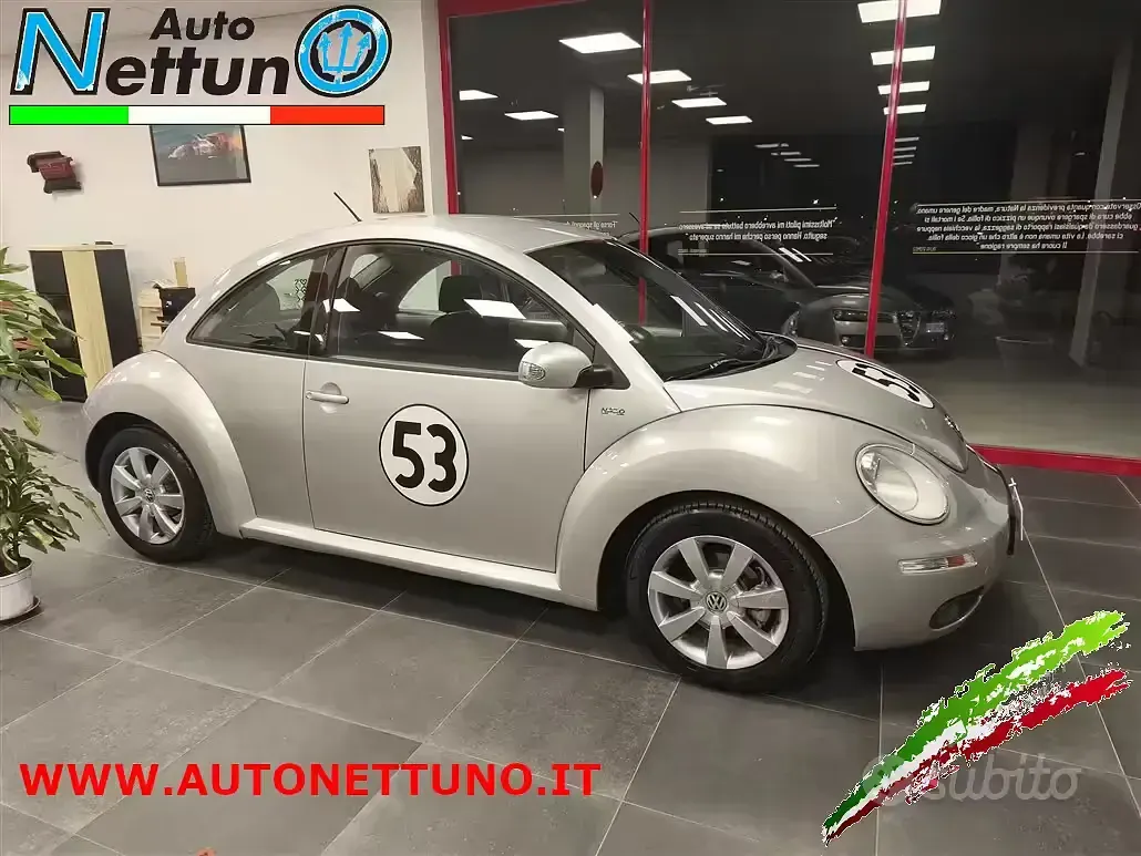 Usata VW New Beetle 102 CV (75 kW) 2007 Grigio Utilitaria