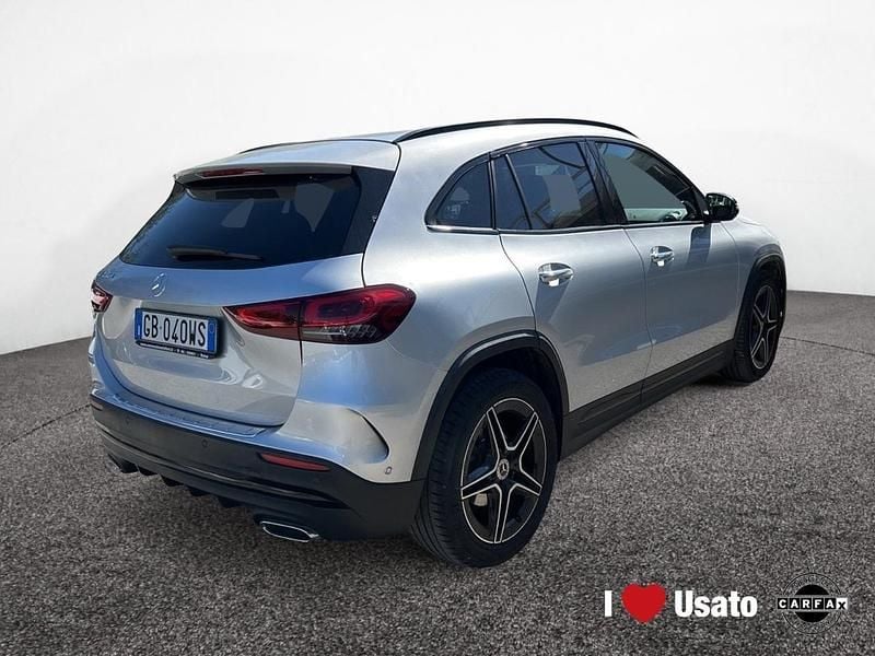 Usata Mercedes GLA200 Premium 150 CV (110 kW) 2020 Grigio SUV