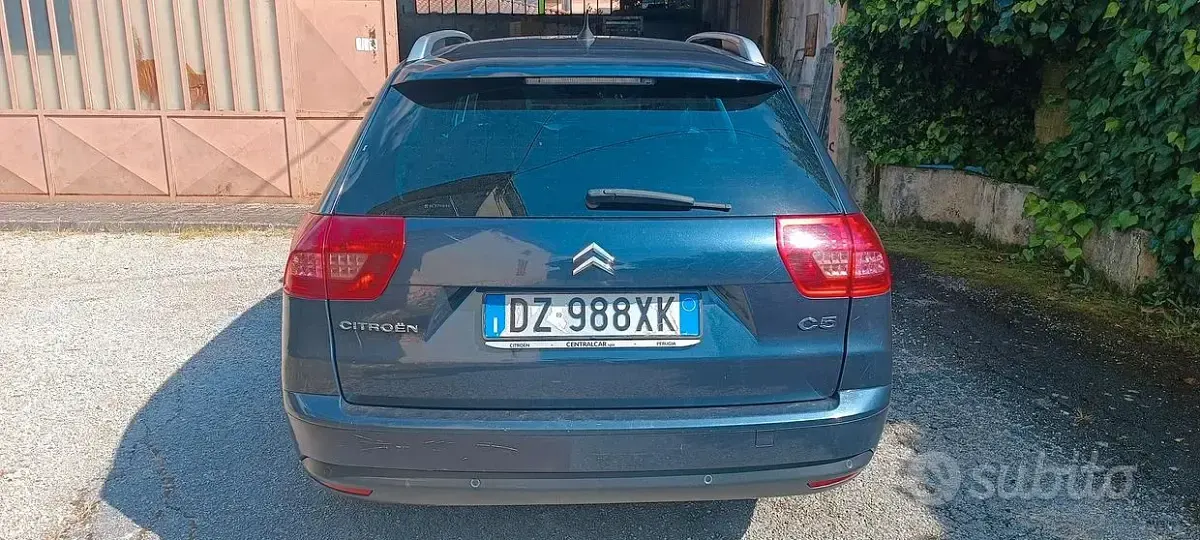 Usata Citroën C5 Business Class 140 CV (102 kW) 2009 Bluazzurro Station wagon
