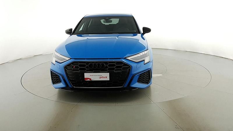 Begagnad Audi A3 310 HK (228 kW) 2022 Blå Sedan