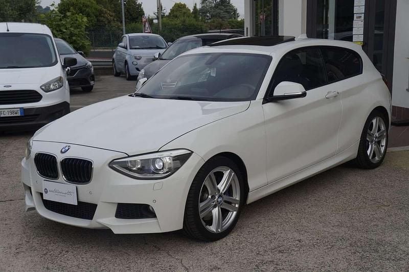 Usata BMW 125 M Sport 218 CV (160 kW) 2012 Bianco Utilitaria