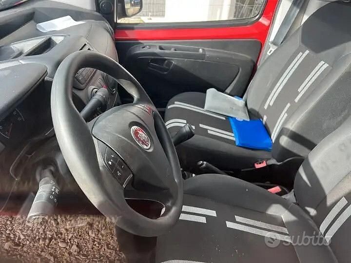 Usata Fiat Fiorino 95 CV (69 kW) 2015 Rosso Monovolume