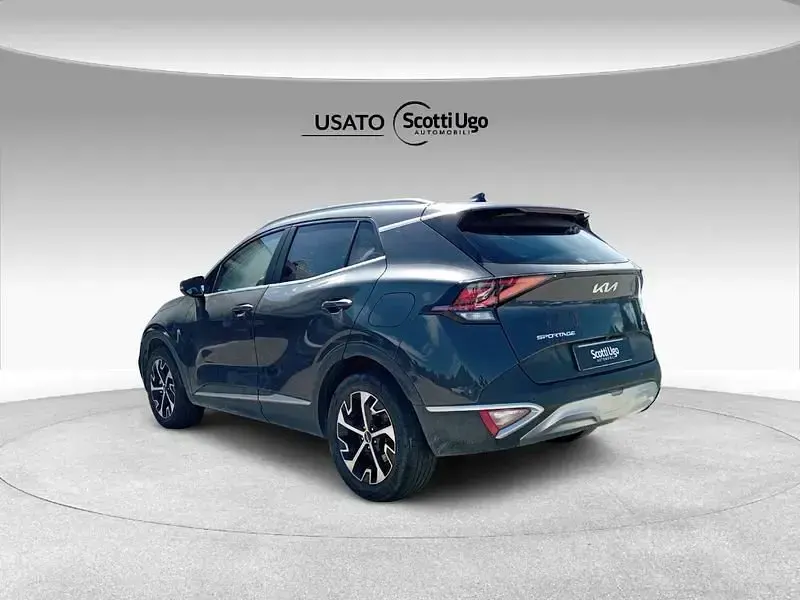 Usata Kia Sportage Style 230 CV (169 kW) 2023 Verde SUV