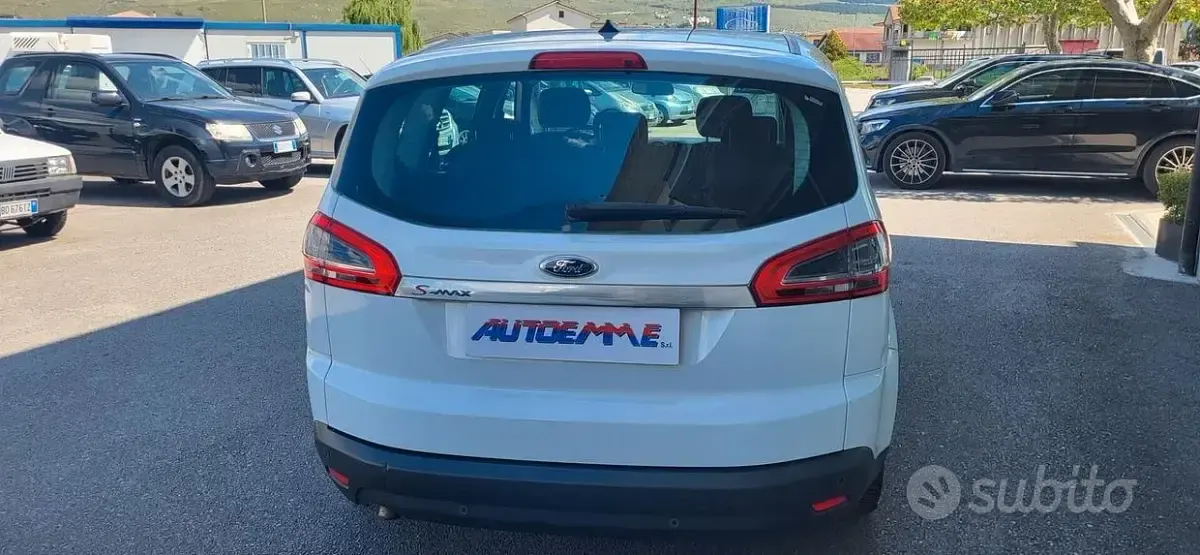 Usata Ford S-MAX Titanium 163 CV (119 kW) 2014 Bianco Monovolume