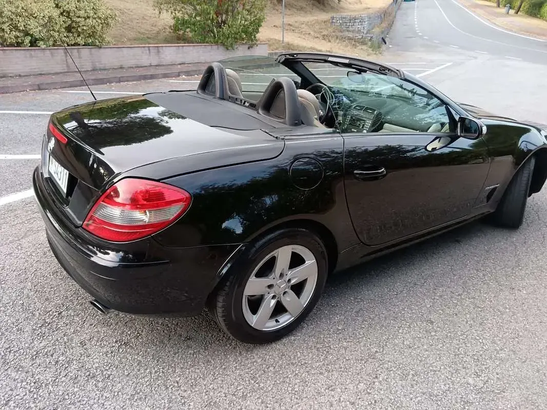 Usata Mercedes SLK200 163 CV (119 kW) 2005 Cabrio