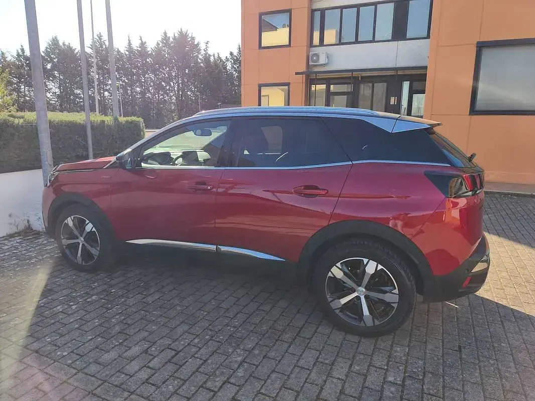 Usata Peugeot 3008 GT-line 120 CV (88 kW) 2018 SUV