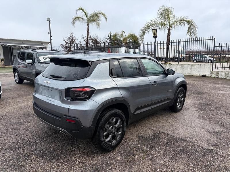 Nuova Jeep Avenger Longitude 101 CV (74 kW) 2025 Grigio SUV