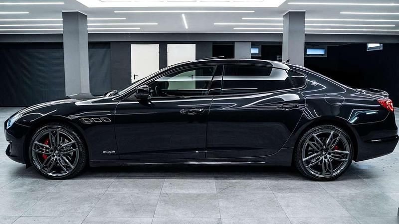 Usata Maserati Quattroporte 430 CV (316 kW) 2020 Nero metall perlato Berlina