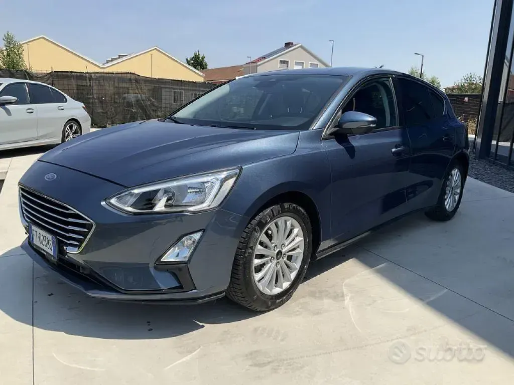 Usata Ford Focus Business Edition 125 CV (91 kW) 2018 Blu/azzurro Berlina