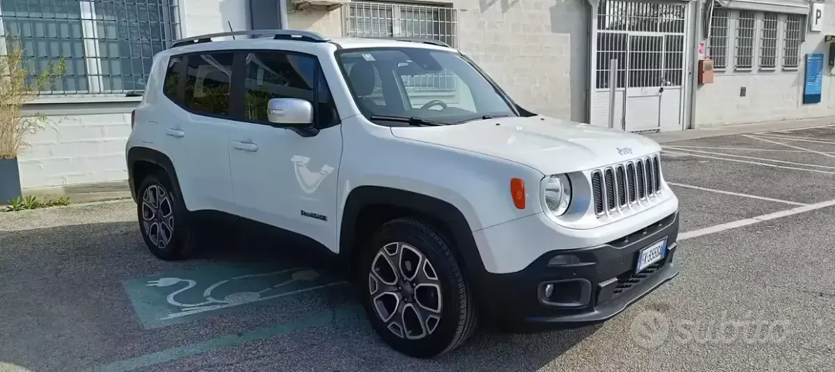 Usata Jeep Renegade Limited 120 CV (88 kW) 2017 Bianco SUV