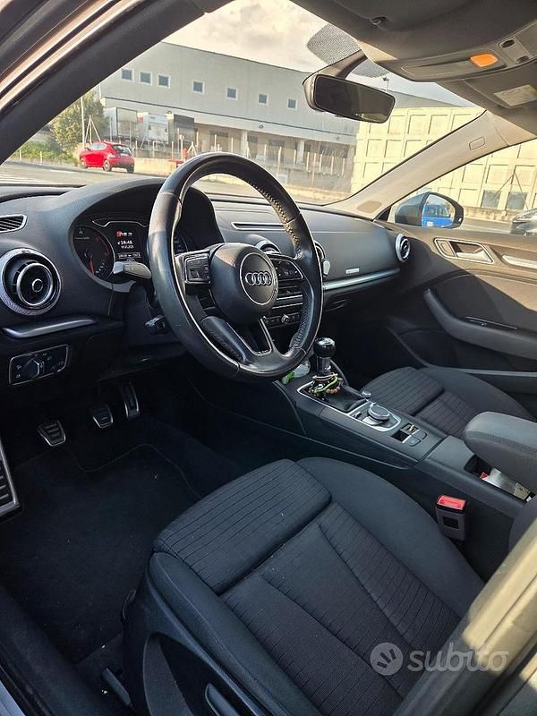 Usata Audi A3 Sport 116 CV (85 kW) 2017 Grigio Berlina