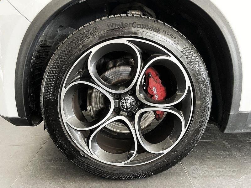 Usata Alfa Romeo Stelvio Tech Edition 190 CV (139 kW) 2019 Bianco SUV