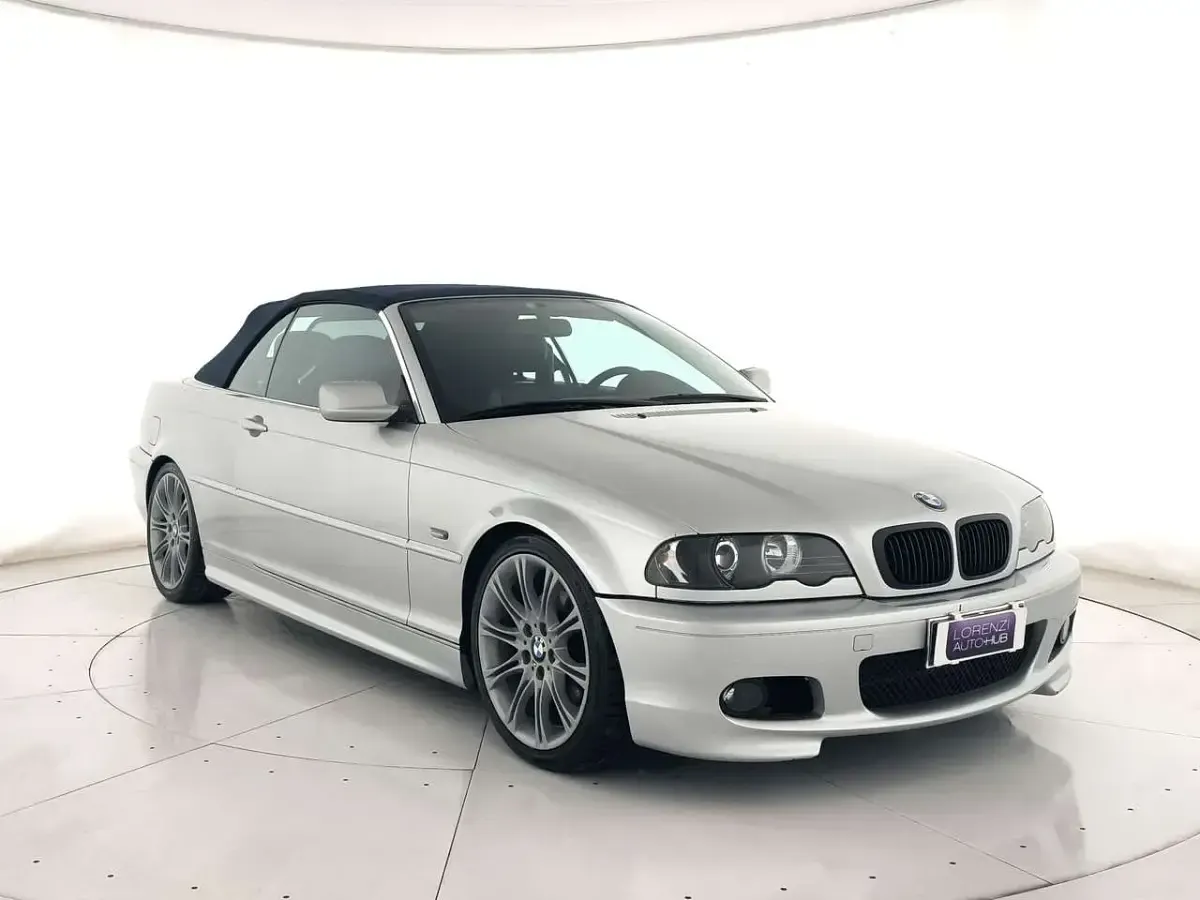 Usata BMW 320 Cabriolet 170 CV (125 kW) 2000 Argento metallizzato Cabrio