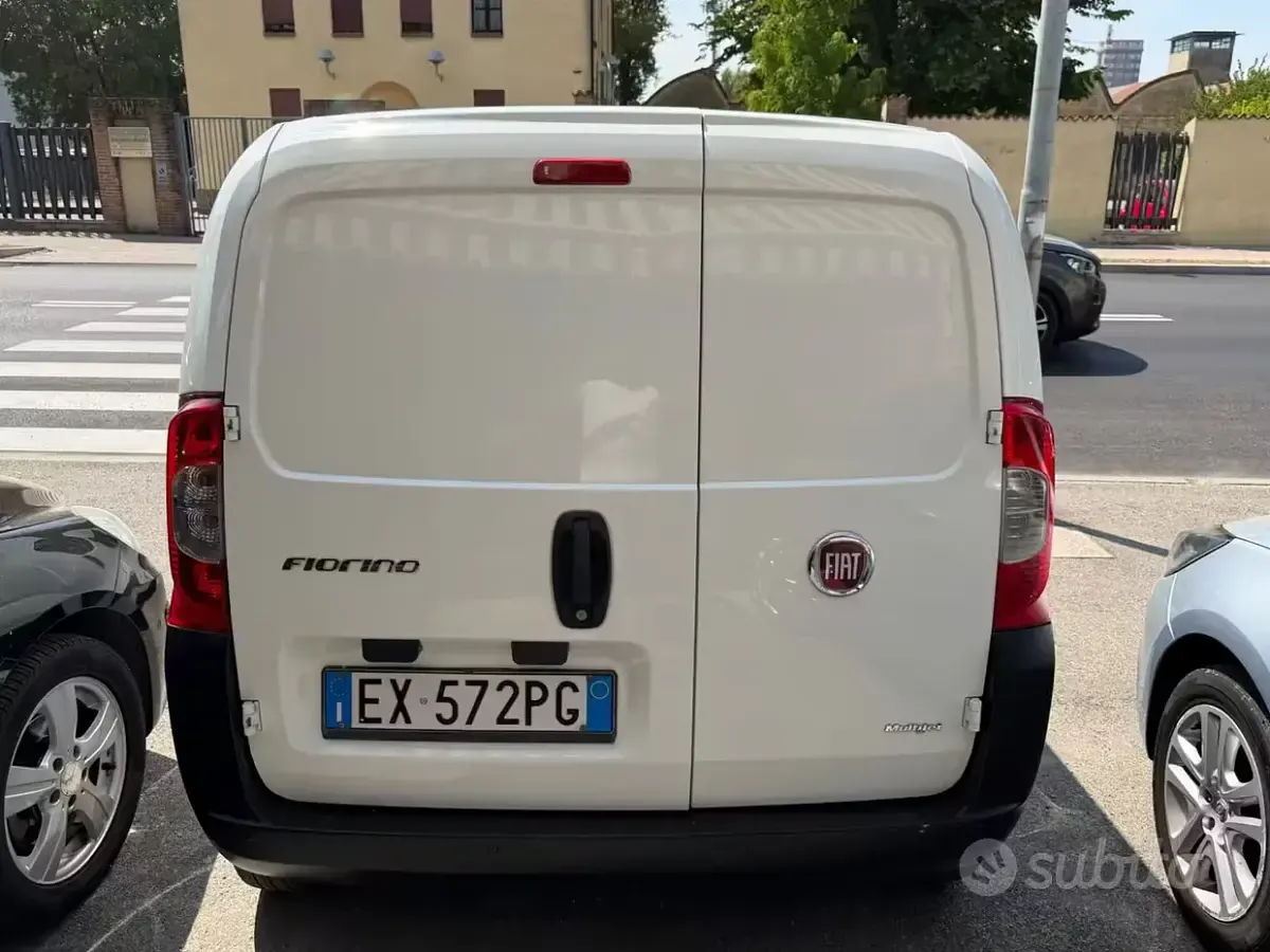 Usata Fiat Fiorino 75 CV (55 kW) 2014 Bianco Monovolume