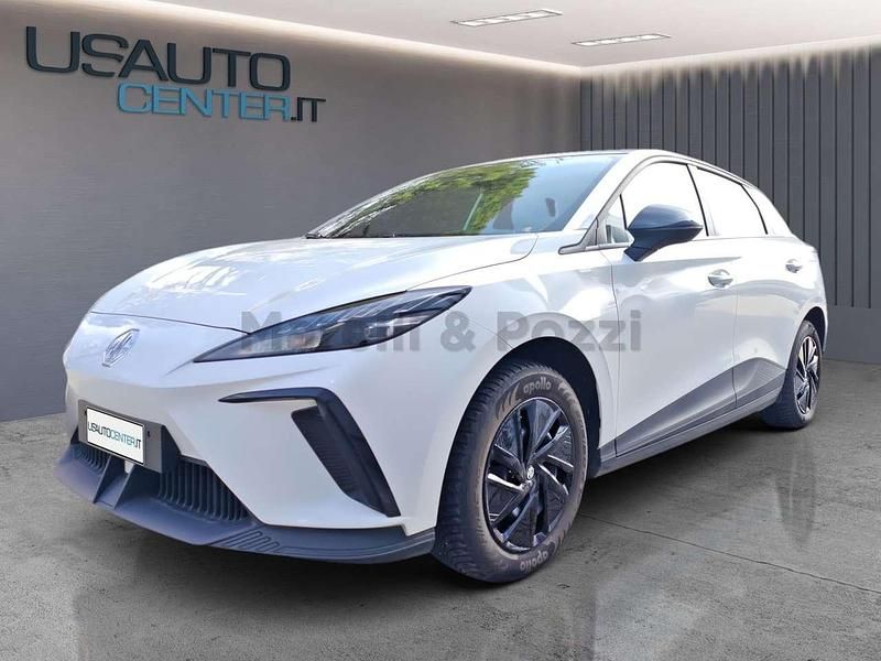 Usata MG MG4 EV 125 kW (170 CV) 2023 Bianco Utilitaria