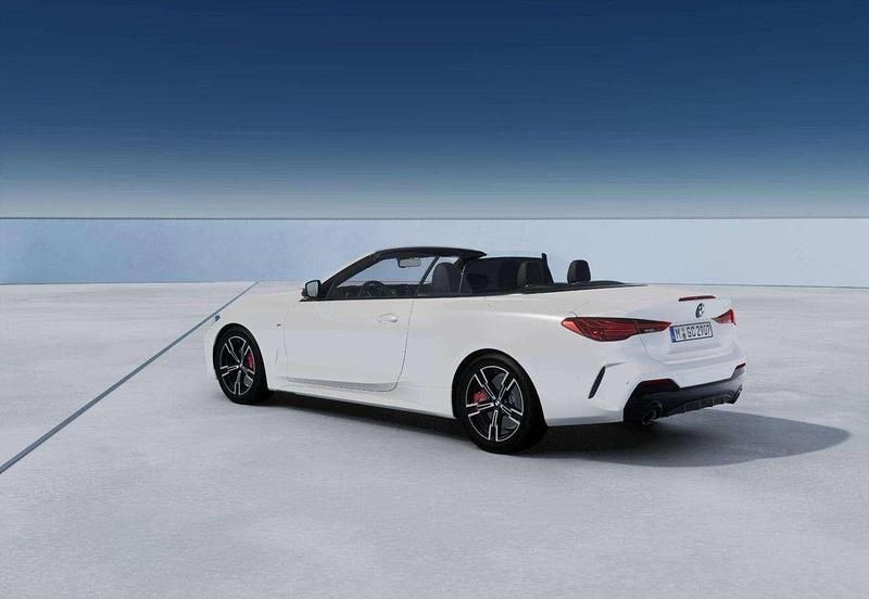 Nuova BMW 420 M Sport 258 CV (189 kW) 2025 Mineral white / metallizzato Cabrio