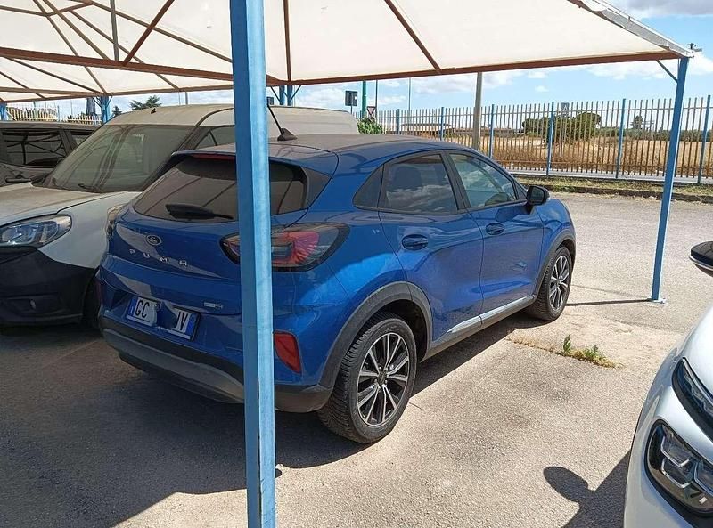 Usata Ford Puma 95 CV (69 kW) 2020 Blu/azzurro SUV