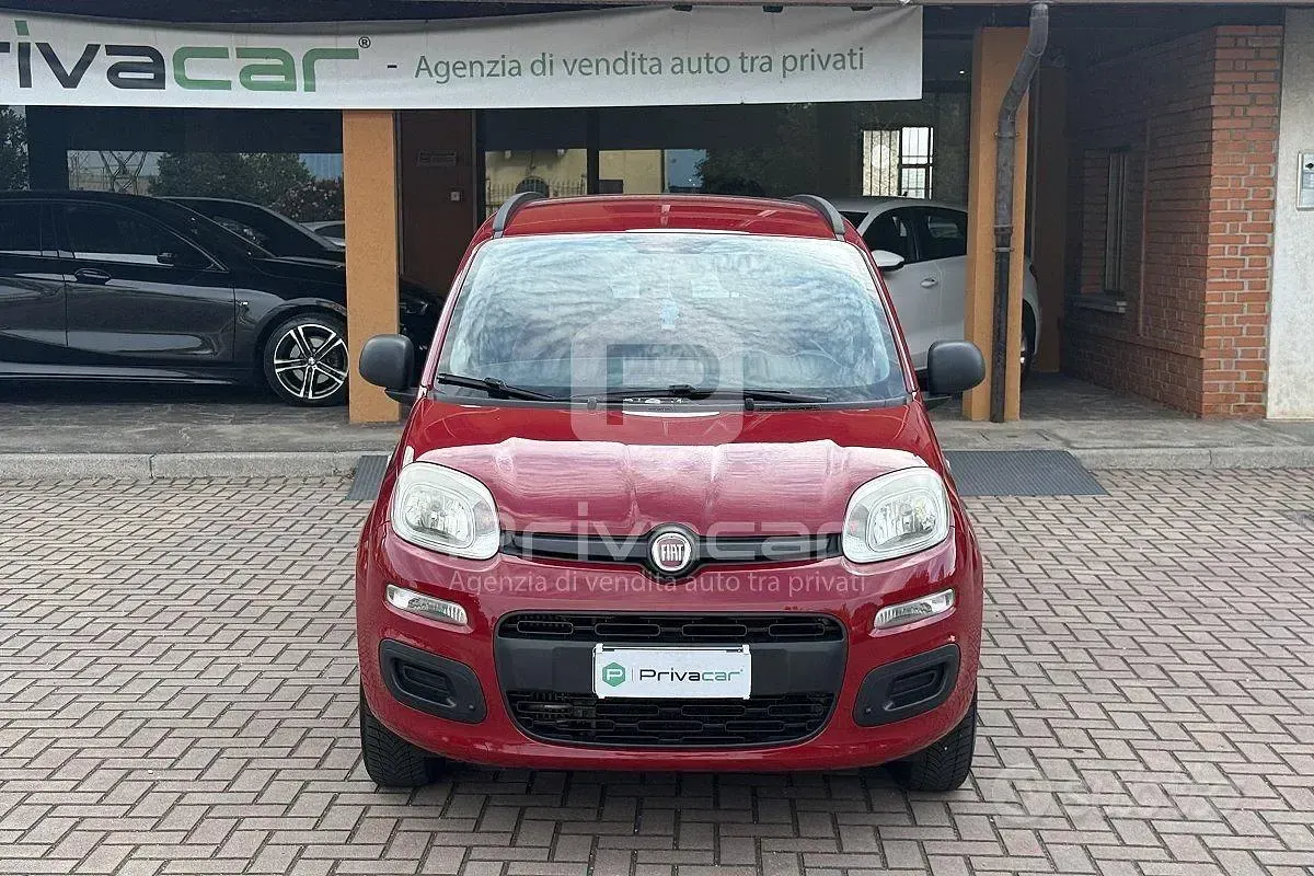 Usata Fiat Panda Easy 85 CV (62 kW) 2013 Rosso Utilitaria